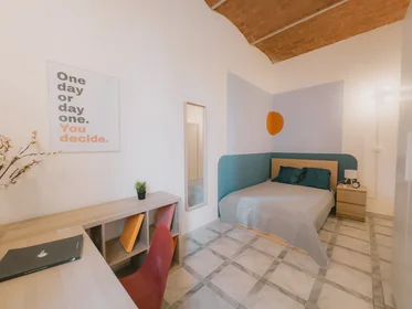 Habitación privada en Via Nicolò Pisano 24, imagen 4 de 15