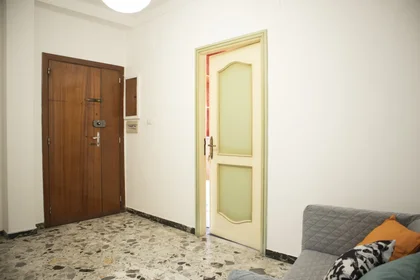 Prywatny pokój Via Ludovico Ariosto 11, obraz 10 17