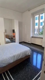 Privatzimmer in der Corso Magenta, bild 1 von 17