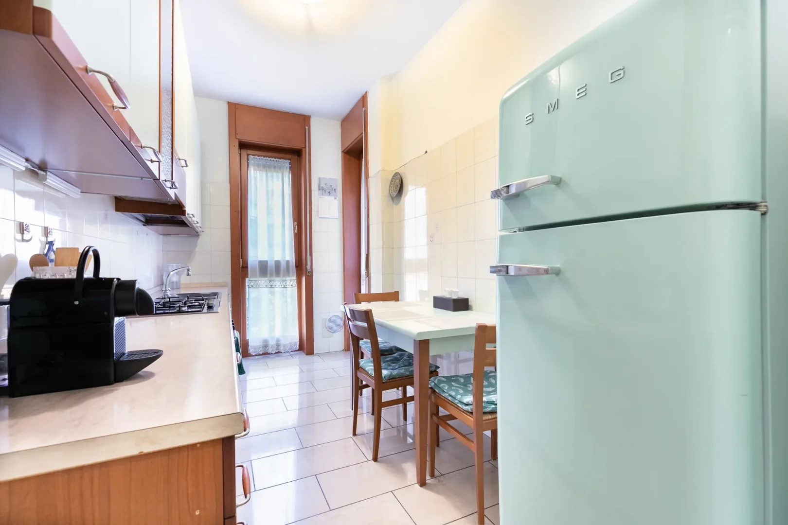 Economical student room with convenient location in 