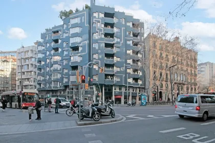 Habitación privada en Plaça de Lesseps 33, imagen 16 de 17