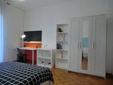 Chambre privée à Via Francesco Beltrame 9, image 3 de 14