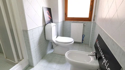 Stanza privata in Via Andrea Cordedda 4, immagine 16 di 22