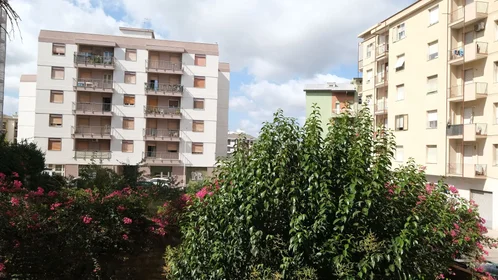 Stanza privata in Via Andrea Cordedda 4, immagine 5 di 22