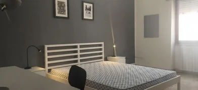 Stanza privata in Via Andrea Cordedda 4, immagine 2 di 21