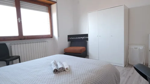 Quarto privado em Via Savoia 15, imagem 4 de 19