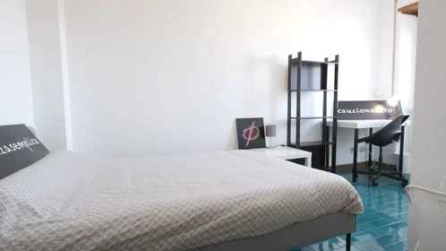 Quarto privado em Via Savoia 15, imagem 3 de 19
