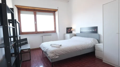 Quarto privado em Via Savoia 15, imagem 3 de 19