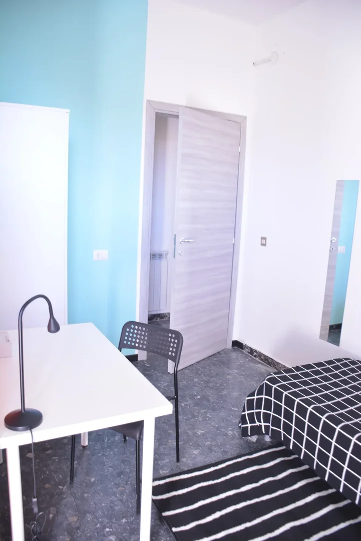 Przyjazny dla studentów pokój w  z nowoczesnymi udogodnieniami