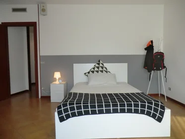 Privatzimmer in der Via Piovese 97, bild 4 von 17