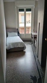 Chambre privée à Via Antonio Crocco 8, image 1 de 10