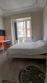 Chambre privée à Via Antonio Crocco 8, image 3 de 10