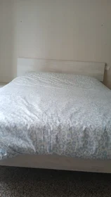 Chambre privée à Via Antonio Crocco 8, image 4 de 10