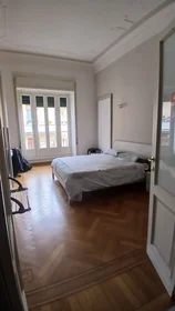 Chambre privée à Via Antonio Crocco 8, image 4 de 10