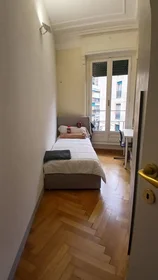 Chambre privée à Via Antonio Crocco 8, image 3 de 10