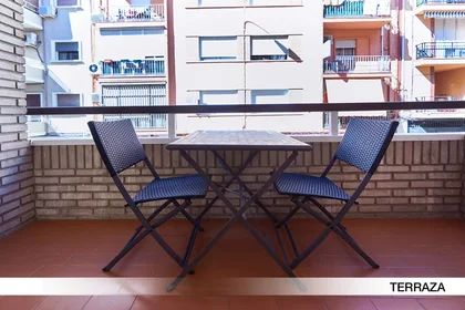 Private room at Calle Virgen de Robledo 7, image 17 of 21