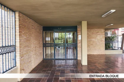 Quarto privado em Calle Porvenir 36, imagem 19 de 23