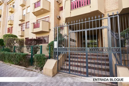 Quarto privado em Calle Porvenir 36, imagem 20 de 23