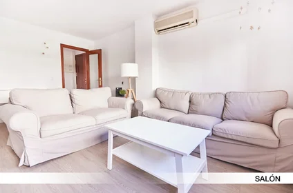 Quarto privado em Calle Porvenir 36, imagem 13 de 23