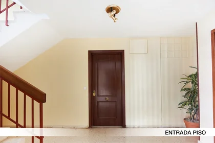 Quarto privado em Calle Porvenir 36, imagem 18 de 23