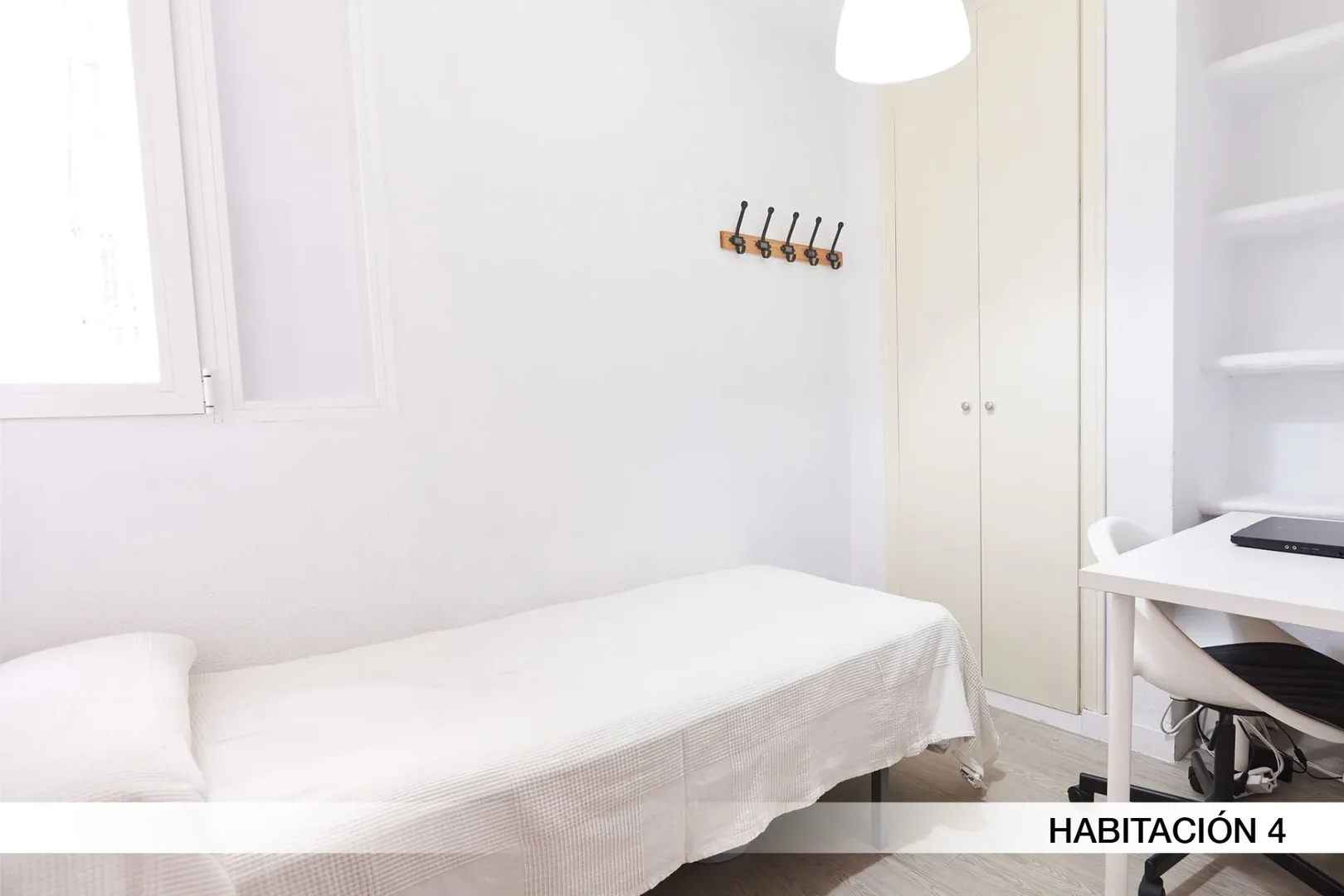 Quarto acolhedor para estudantes disponível em 
