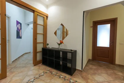 Private room at Via Pignasecca 15, image 11 of 14