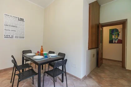 Private room at Via Pignasecca 15, image 6 of 14