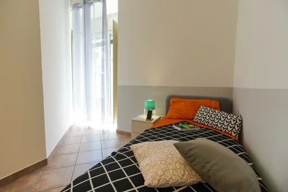 Private room at Via Pignasecca 15, image 4 of 15