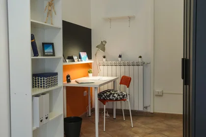 Private room at Via Pignasecca 15, image 5 of 15