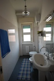 Chambre privée à Via Marco D' Agrate, image 5 de 6