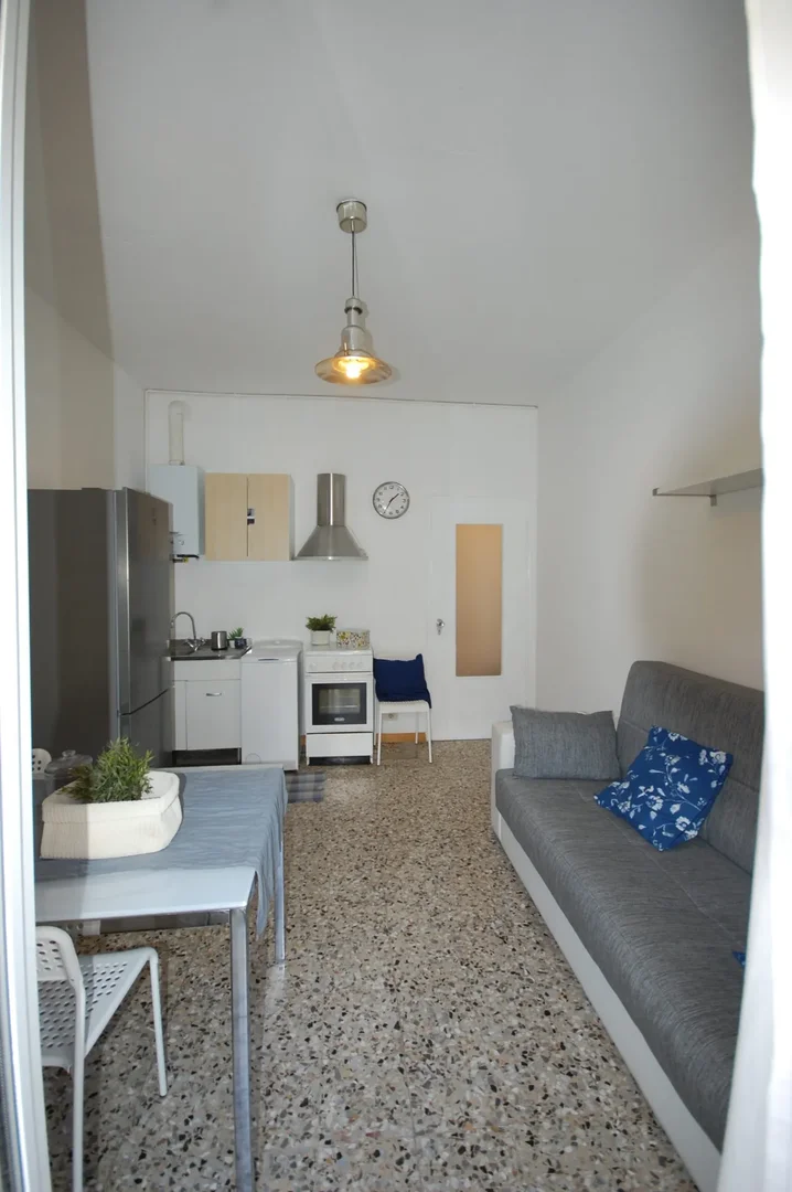 Chambre d'étudiant confortable et spacieuse dans 