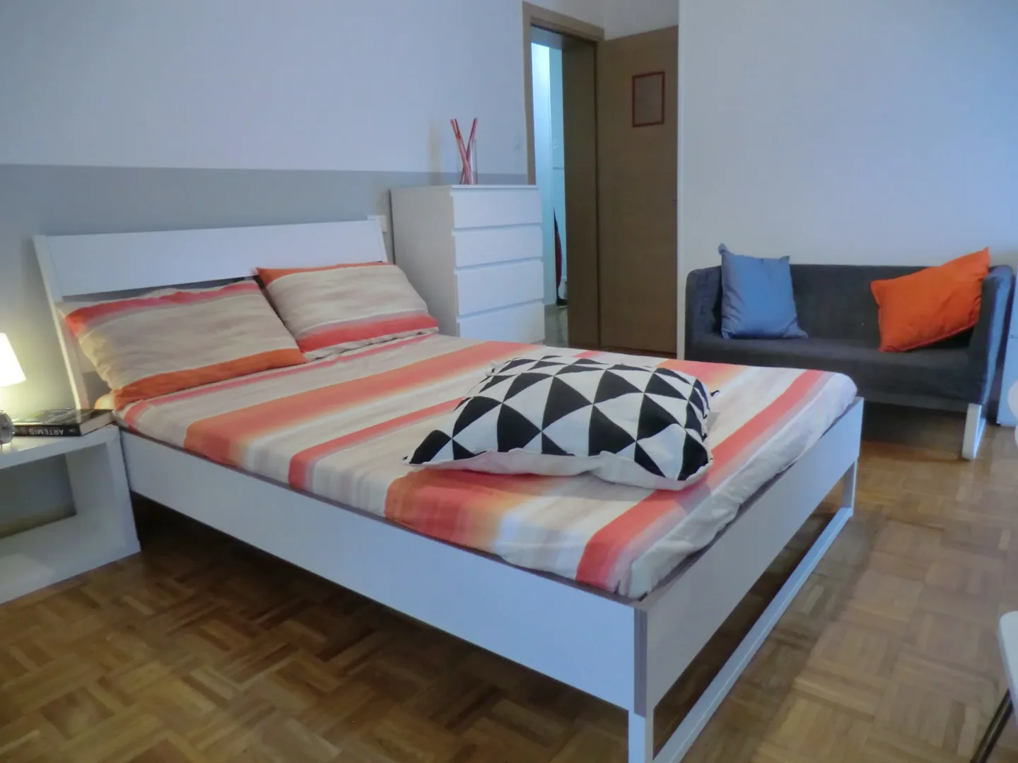 Budget-friendly student room close to campus in 