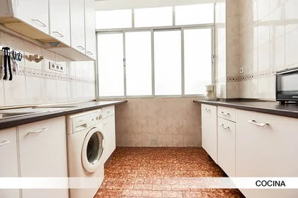 Quarto privado em Castillo de Alcalá de Guadaíra 10, imagem 7 de 14