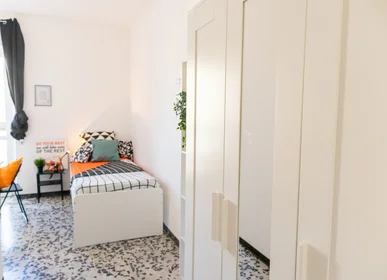 Privatzimmer in der Via Tiziano 62, bild 1 von 13