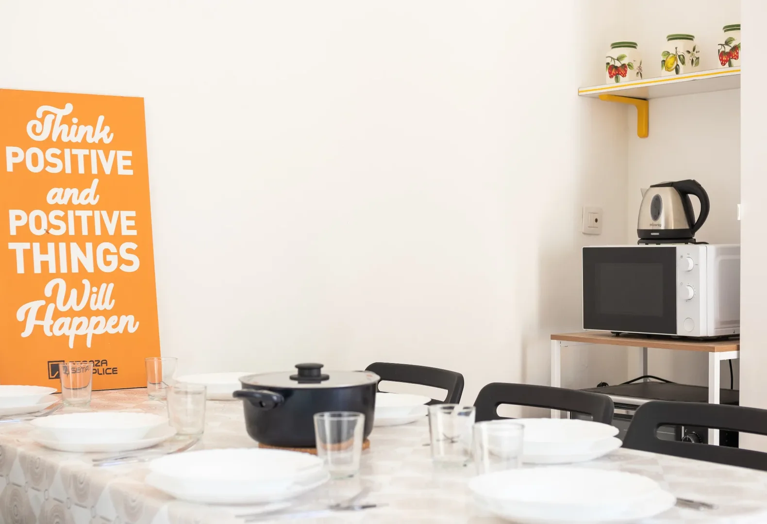 Funktionelles Studentenzimmer perfekt zum Studieren in 