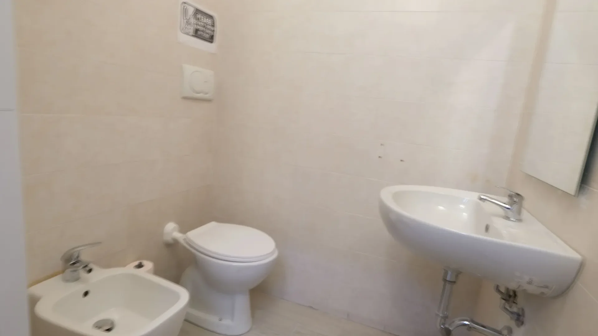 Quarto amigo do estudante em  com comodidades modernas