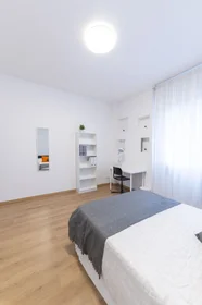 Stanza privata in Viale Fratelli Spazzoli 123, immagine 3 di 15