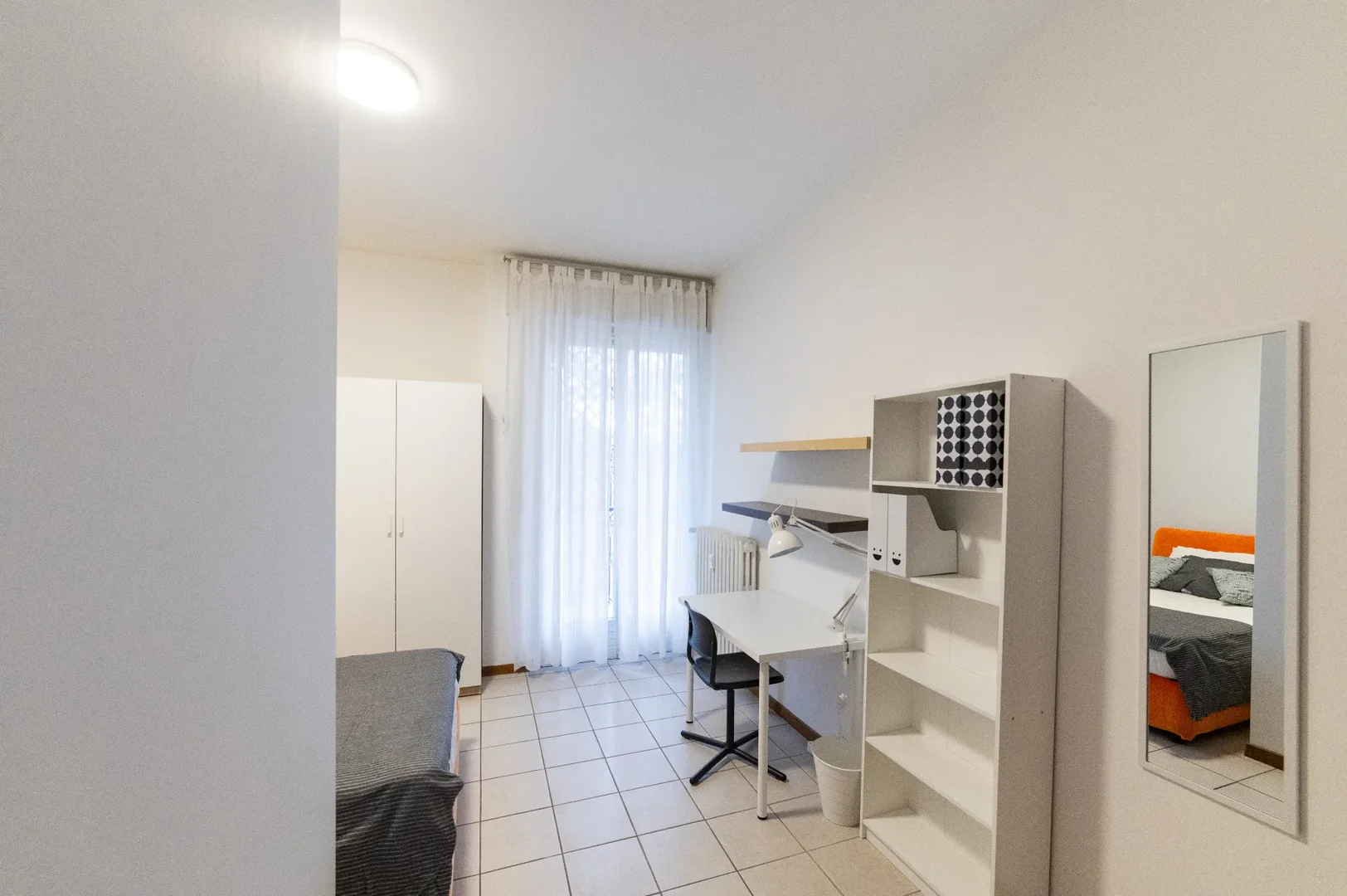 Camera accogliente per studenti disponibile a 