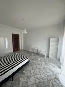 Habitación privada en Via Giuseppe Forges Davanzati 6, imagen 2 de 6
