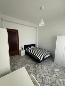 Habitación privada en Via Giuseppe Forges Davanzati 6, imagen 2 de 6