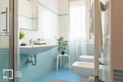 Private room at Via Antonio De Nino 27, image 11 of 12