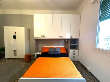 Chambre privée à Via Vermena 1, image 5 de 19