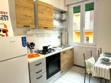 Chambre privée à Via Vermena 1, image 6 de 19