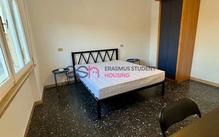 Privatzimmer in der Via Di Parigi, bild 4 von 14