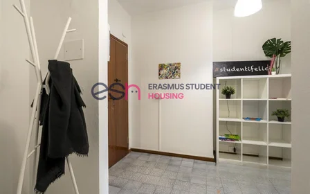 Quarto privado em Via Giovan Battista Pellizzi, imagem 9 de 15