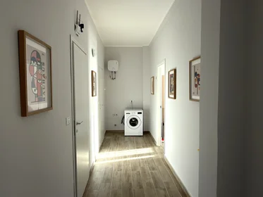 Quarto privado em Via Tirino 67, imagem 10 de 11