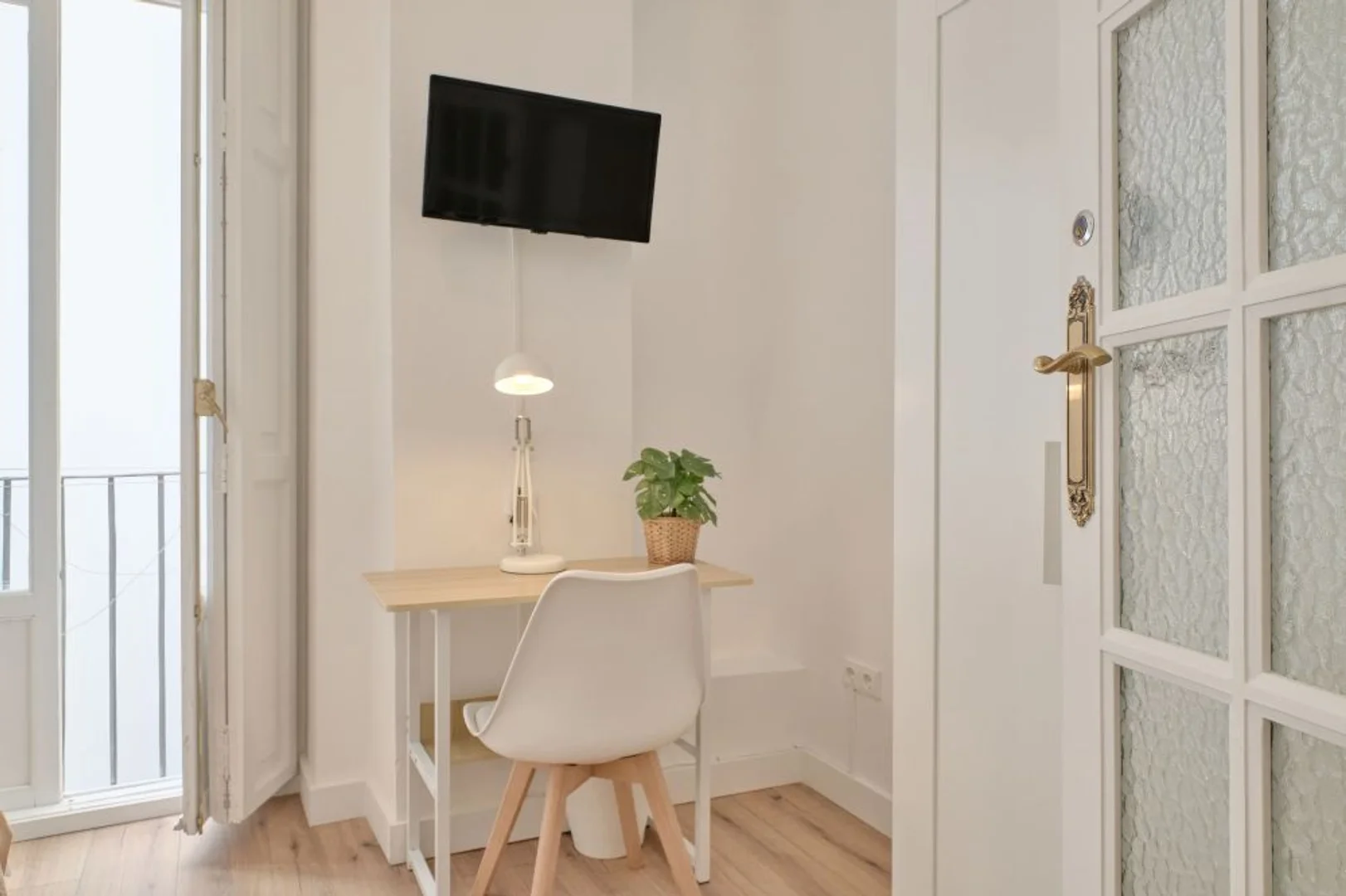 Quarto de estudante funcional perfeito para estudar em 