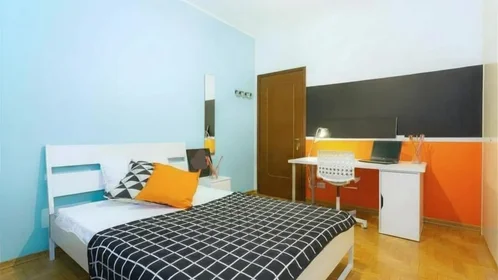 Chambre privée à Via Fanfulla Da Lodi 9, image 1 de 15