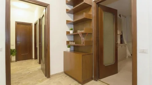 Chambre privée à Via Fanfulla Da Lodi 9, image 9 de 15