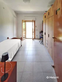Stanza privata in Via Giambattista Tiepolo 4, immagine 1 di 10